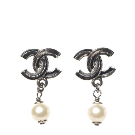 chanel black pearl earrings